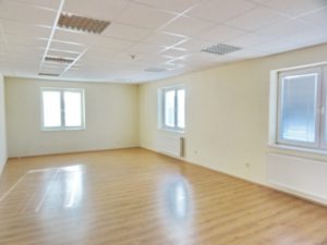 100 m2 - samostatný administratívny celok v malom objekte
