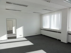 104,78 m2 - administratívny celok v centre Ružinova