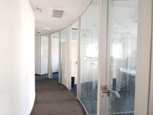 125 m2 - samostatný administratívny celok